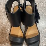 Very Volatile fringe Sandal Sz 8 Photo 2