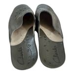 Clarks Olive Green Leather Embroidered Mules Slides Casual Shoes Women Size 9M Photo 5