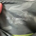 Vineyard Vines  Printed Performance Leggings Camo Sage Olive Size L Photo 3