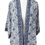 Max Studio  Medium Kimono Printed Blue & White Classic Beach Vacation Photo 0