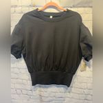 Zella  Women's Sweatshirt Size Small Black short sleeve waist band NWT Photo 3