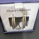 House of Harlow 1960 | Two Photo 3