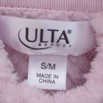 Ulta Beauty robe. (#0939) Size undefined Photo 1