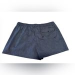 Athleta  marin 2.5” board shorts size large Photo 2