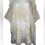 Gimmicks by BKE  Cream Blouse with Fern Design Photo 1