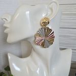 Gold Filled Tricolor Round Leaf Like Earrings Photo 6