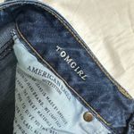 American Eagle  Blue Distressed Tomgirl Jeans Women's 2 Regular Photo 3