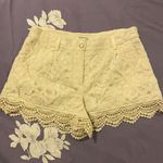 Monteau Crochet Cream Lace Shorts Size Large Photo 2
