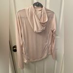 Under Armour  Women’s Light Tan long sleeve top Photo 3