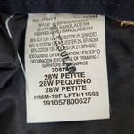 Lee  Mid-Rise Dark Wash Capri Jeans NWT Size 28w Petite Skinny Capri Jeans Photo 8