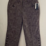 Larry Levine NWT  Copped Stretch Pants. Size 6‎ Photo 0