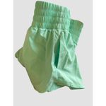 Nike  One Women’s Small Ultra High-Waisted 3" Brief-Lined Shorts Green DX6642 NWT Photo 4