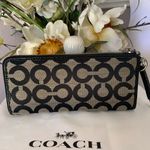 Coach RARE Poppy Black and Cream Wallets with Signature Monogram Photo 2