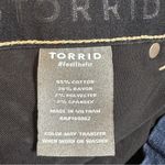 Torrid Women’s Bombshell Skinny Button Fly Jeans Photo 8