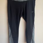 Nike Dri-FIT Black and White/Gray Cheetah Patterned Leggings Sz large Photo 0