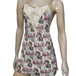 Victoria's Secret Victoria’s Secret Women’s Size P XS Vintage Paisley Printed Chemise w Cream Lace Photo 1