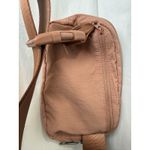 Lululemon Everywhere Belt Bag Crossbody Salmon Orange Small Versatile Pouch Photo 8