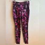 Lululemon Swift Speed High-Rise Tight 28"
Fluoro Floral Multi Size 4 Photo 3