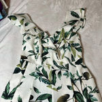 L'ATISTE L’Atiste by Amy Tropical Leaf Ruffle Romper Small Photo 0