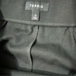 Torrid ✨ Y2K Sequin Panel Pencil Skirt – Size 0 ✨ Photo 9