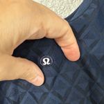 Lululemon  Textured Mesh Tennis Tank size XL in club blue Photo 5