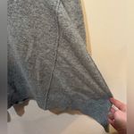 Neiman Marcus  Cashmere Grey Sweater Sz‎ Medium Photo 5