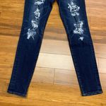 American Eagle  Ripped Super Stretch Dark Wash Denim Jeans Womens‎ Size 6 Skinny Photo 2