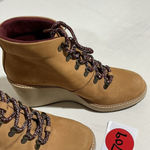 Toms Woman’s Tom’s Size 9 Wedge Heel Bootie Chestnut Brown Suede Stk#709 Photo 3