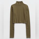 Aerie NWT Long Sleeve Cropped Mock Neck T-Shirt Photo 4