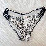 Hula Honey Bikini Bottoms Photo 0