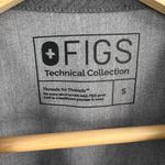 FIGS Technical Collection Scrub Top Gray Size Small V-Neck Medical Uniform Photo 3