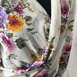 Miley + Molly floral print long sleeves blouse size small Photo 4
