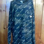 PINK - Victoria's Secret  Camo long sleeve shirt PINK LOGO shirt size small trendy Photo 0