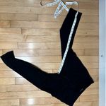 Victoria's Secret VICTORIA SPORT /  Mesh Detail Crop Leggings Yoga Pants- size XS Photo 7