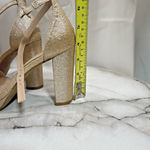 Forever Chunky Heel Low Platform Formal Sandal Heels Glitter Size 6 Gold Photo 8