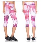 Alo Yoga ALO Airbrush Capri Leggings Desert Sunset Photo 1