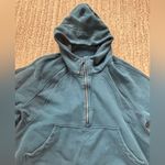 Lululemon size 4 Scuba Oversized Half Photo 4