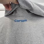 Vuori  Halo Essential Hoodie Cropped Size Large Heather Gray VW226 Photo 6