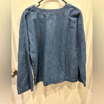 Universal Threads Universal Thread Denim Chambray V Neck Pullover Blouse size medium Photo 3
