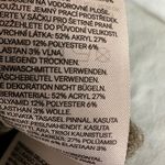 H&M Women’s XS Olive Green Pearl Appliqué Pullover Sweater. Oversized. Stretch. Photo 5