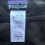 Patagonia  WOMENS black size 6  Board Shorts Photo 3