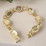 Gold Bracelet with Frosted Oval Links Photo 1