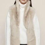 Reiss Lille Reversible Shearling Gilet Medium Photo 0