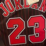 Nba Michael Jordan Chicago bulls pinstripe 1996 Mitchell and ness authentic jersey size medium brand new  Photo 4