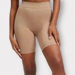 Good American NWT Tan Lounge Bike Shorts - Size: 5 (2XL) Photo 1