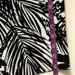 Lane Bryant Cotton Smart Stretch White/Black Tropical Leaf Print Pants Sz 28 NWT Photo 11