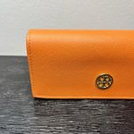 Tory Burch 🆕 NWOT  Sunglasses Case Orange with Gold Emblem Logo Leather Like Photo 2
