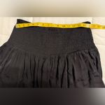 Mittoshop  Elegant Black Wide Leg Shorts That Appear As A Skirt. Photo 4