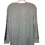 Vera Wang Womens Simply Vera Top Scoop Neck Blouse u Flower Embellished Sleeves Size M Photo 3