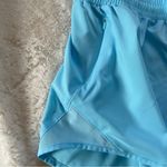 All In Motion Women's Run Shorts Light Blue 3 Inseam Size XL Photo 4
